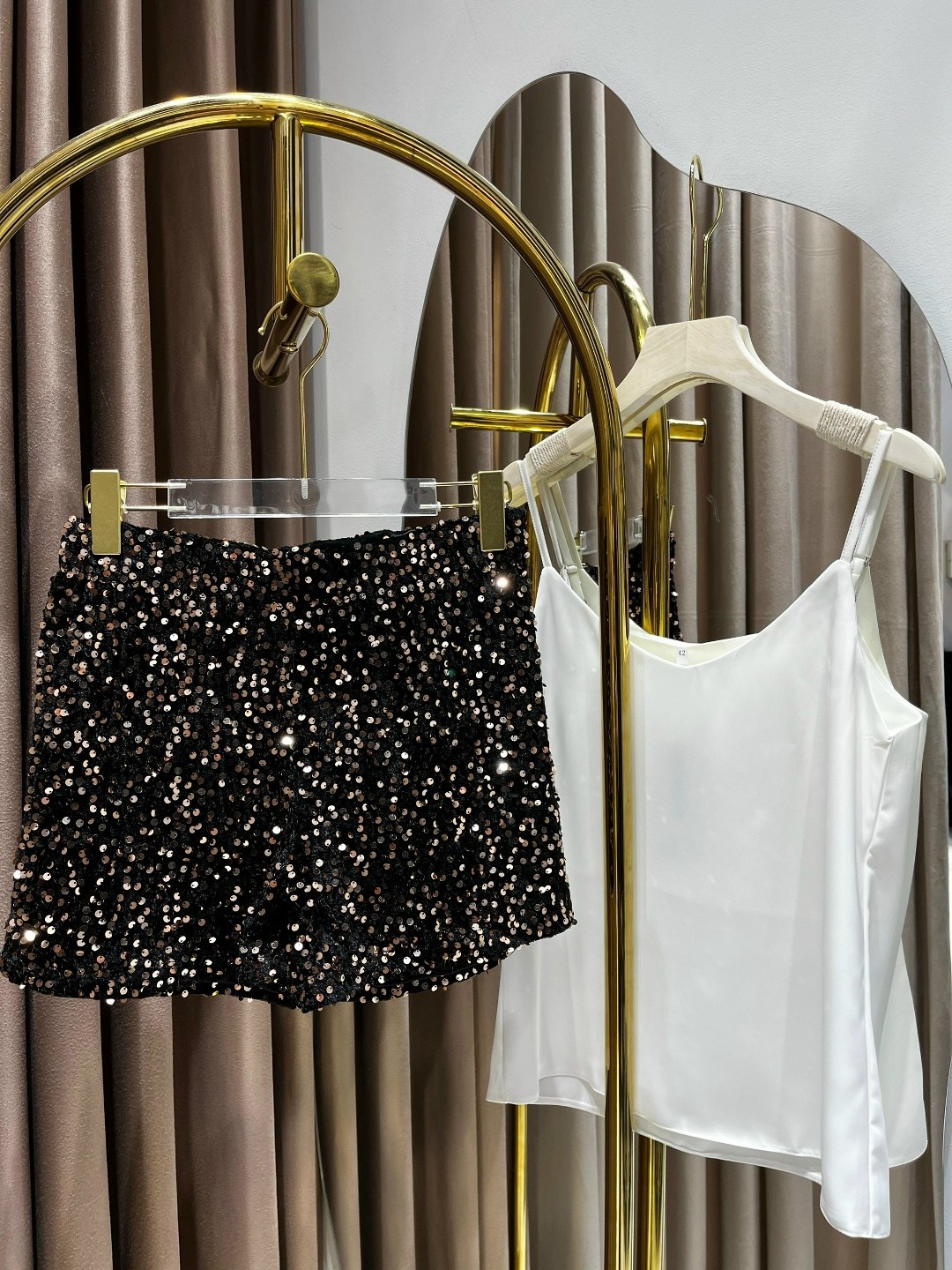 шорты с пайетками,девушка,шорты с блестками,женщин,шорты повседневные