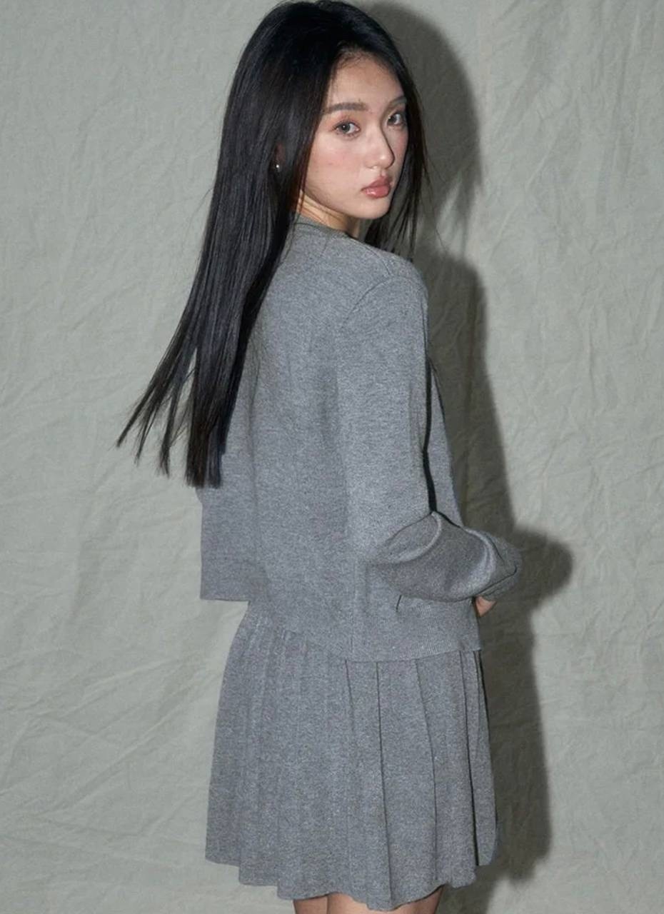 женский трикотажный костюм из двух предметов,элегантные кардиганы,вязаные кардиганы,костюм вязаный с юбкой,вязаные костюмы