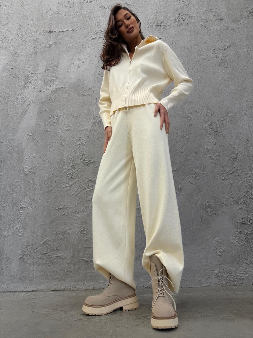 трикотажные костюмы,стильные костюмы,вязаный костюм с брюками палаццо,трикотажный костюм женский,трикотажный брючный костюм