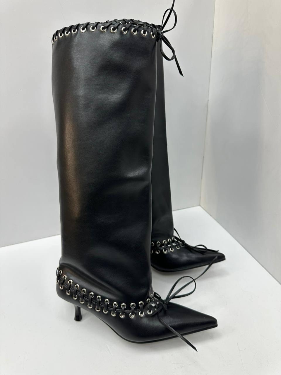 ,женские сапоги,черные сапоги,сапоги до колен,высокие сапоги