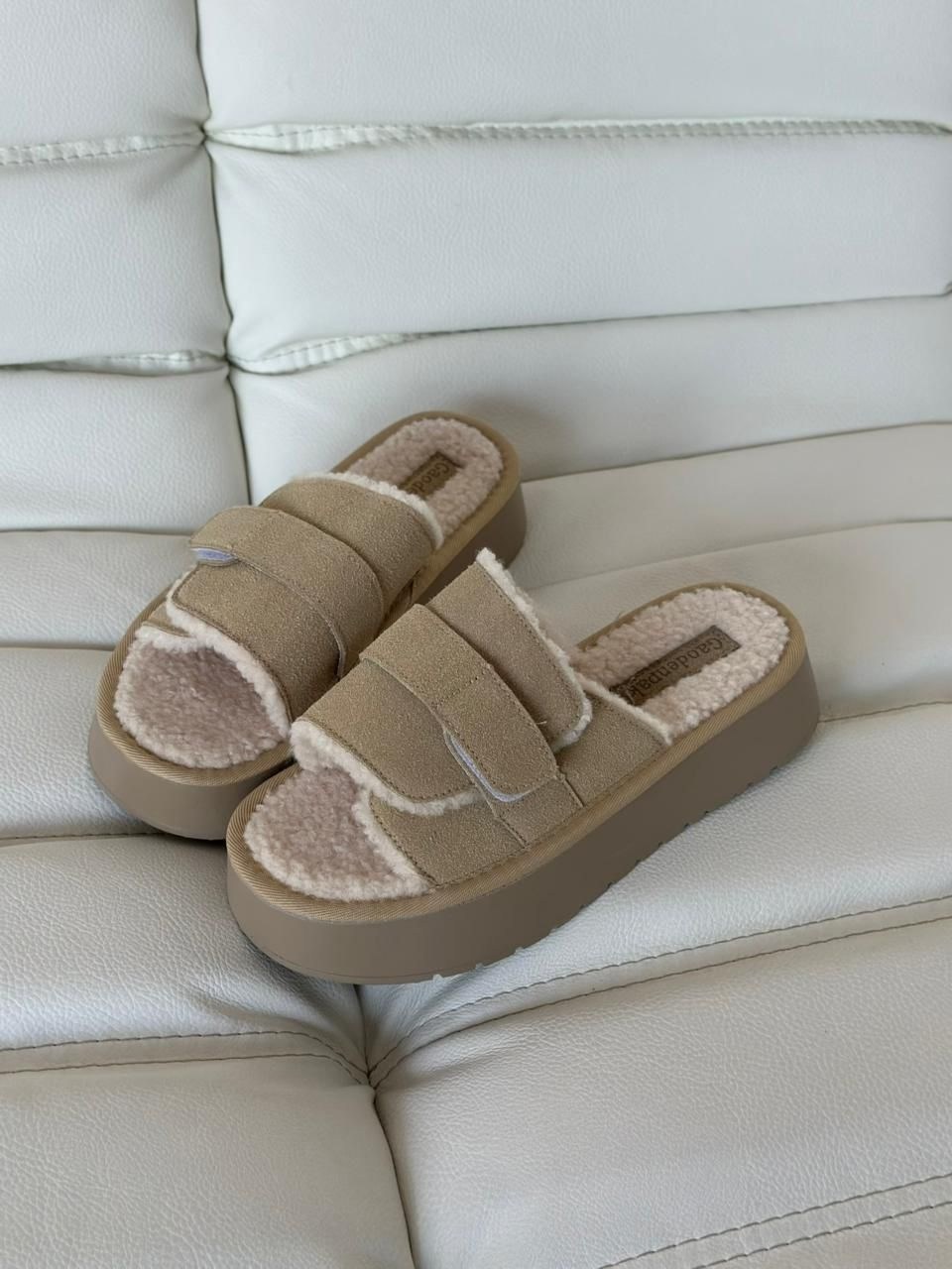 ,женские шлепанцы,тапочки модные,тапочки на платформе,тапочки на платформе женские