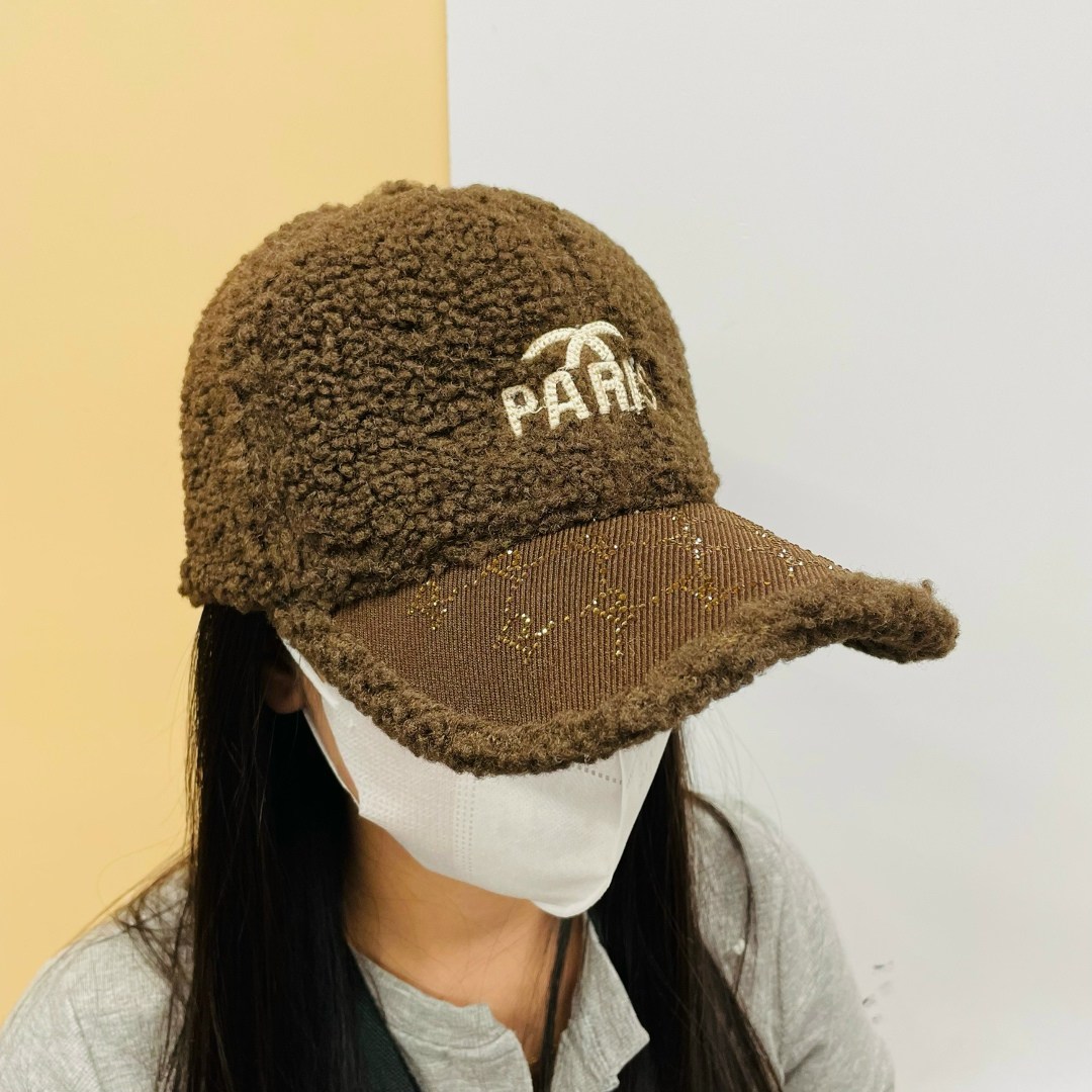 теплая кепка,бейсболка женская,зимняя бейсболка,бейсболка меховая,теплая бейсболка