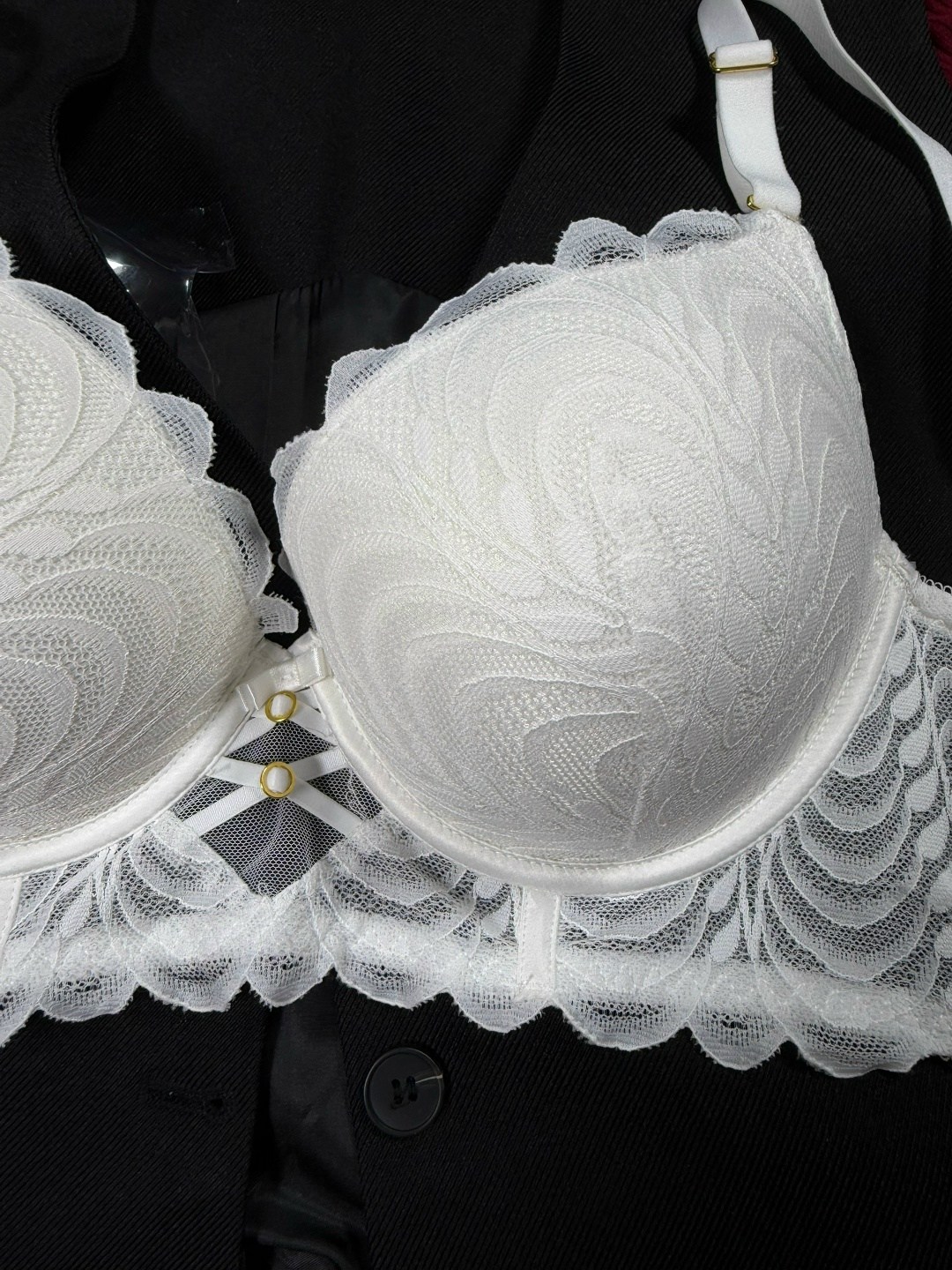бюстгальтер с кружевами,бюстгальтер,бюстгальтер комплект,бюстгальтер женские,бюстгальтер кружевное