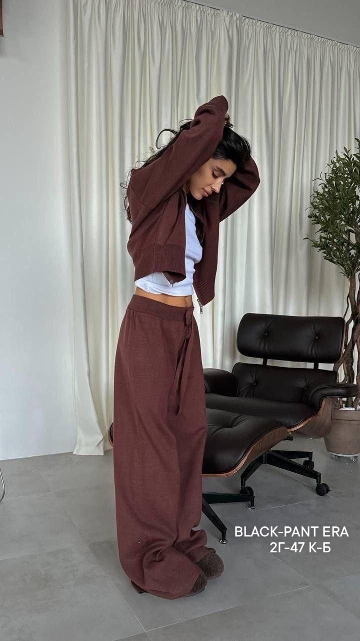 трикотажные костюмы,спортивные костюм,вязаные костюмы,костюм с брючками,теплый костюм