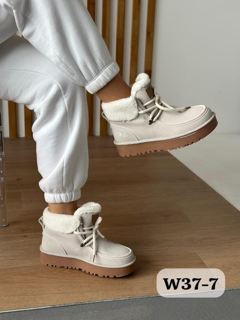 ,женские угги,женская зимняя ,угги женские зимние,зимняя