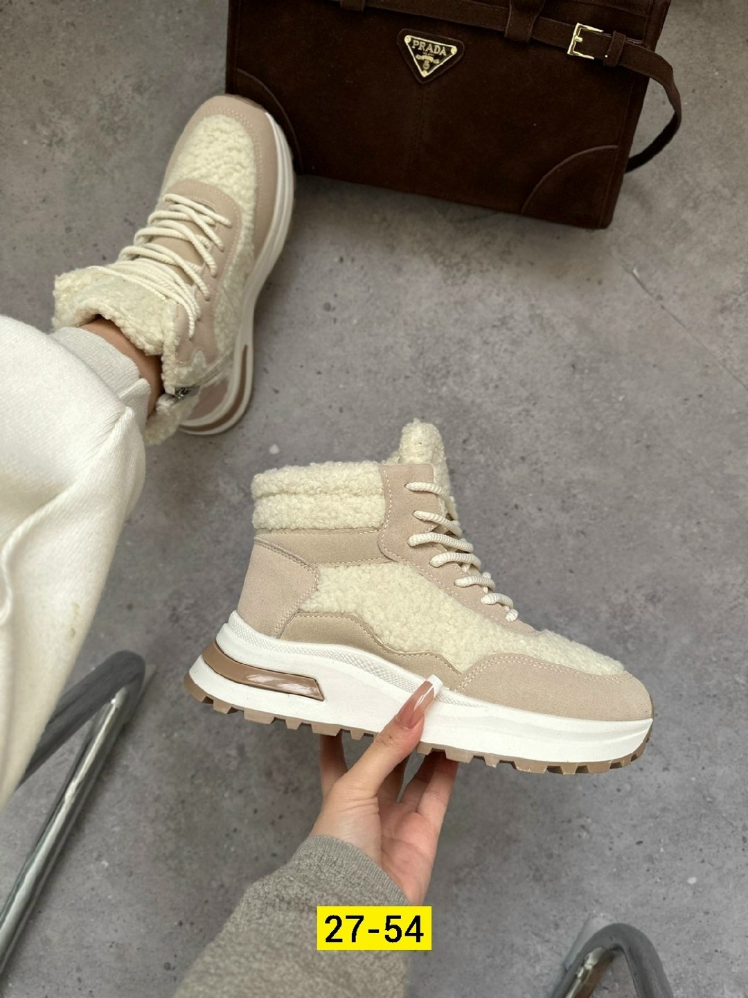 кроссовки женские зимние,,женские кроссовки,кроссовки женские зимние с мехом,зимние высокие кроссовки с мехом