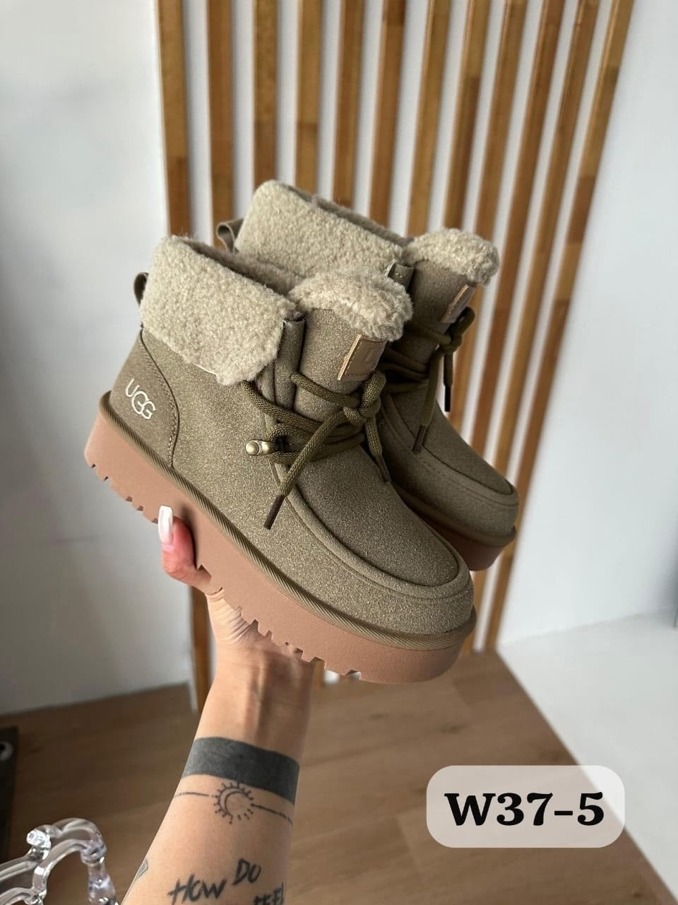 ,женские угги,женская зимняя ,угги женские зимние,зимняя