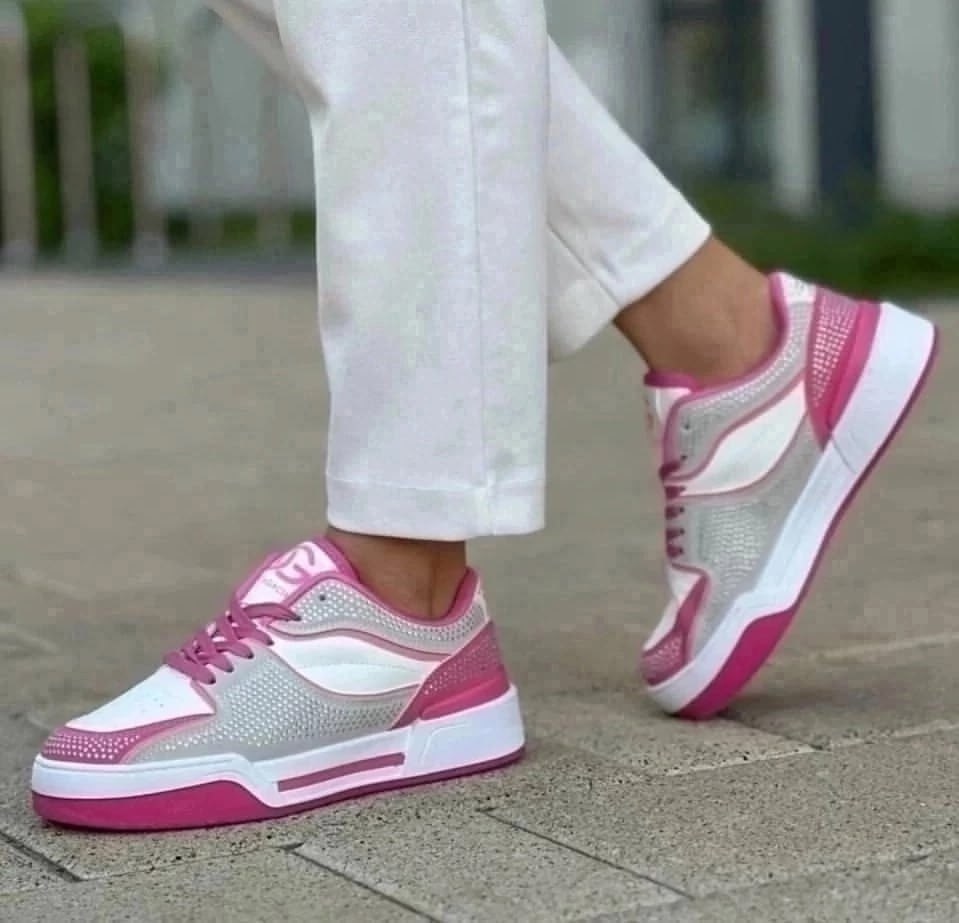 ,женские кроссовки,кроссовки для женщин,кроссовки женские cпортивные,женские повседневные кроссовки