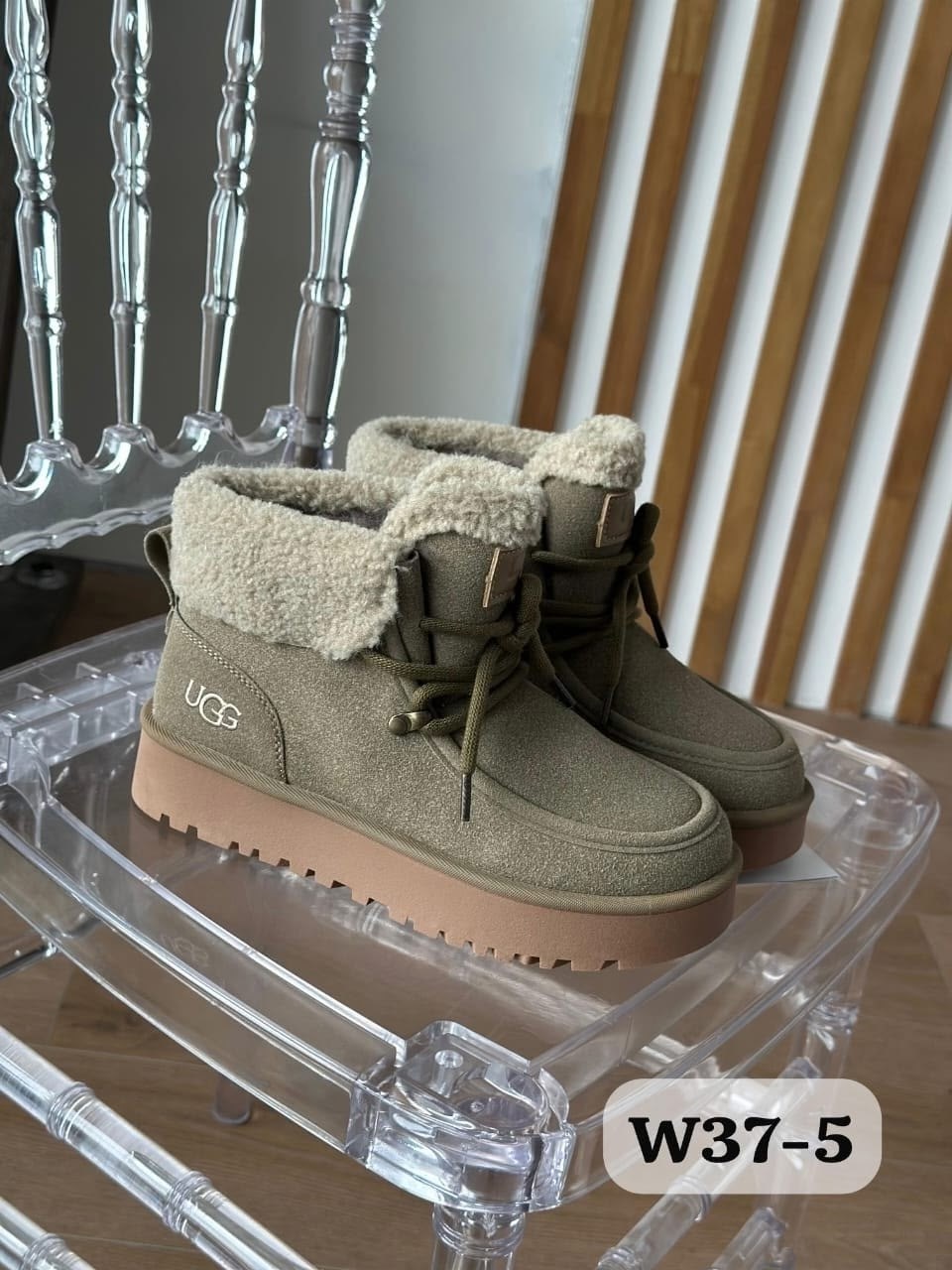 ,женские угги,женская зимняя ,угги женские зимние,зимняя