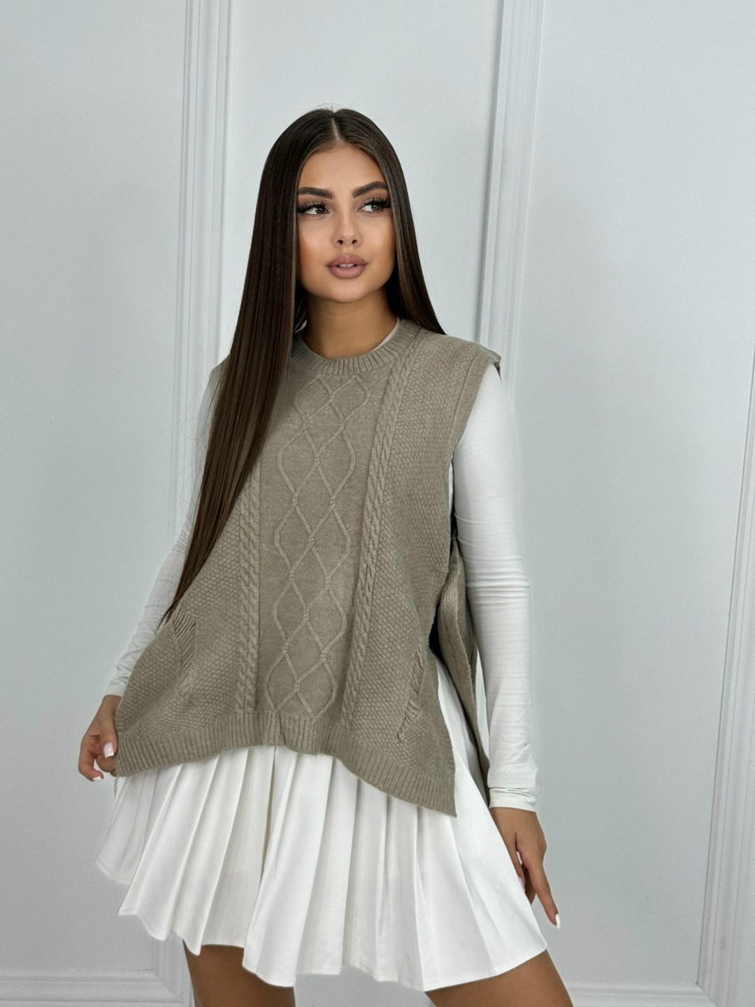 жилетка женская,жилетка вязаная,женские жилеты,вязаные жилеты,жилет женская вязаная