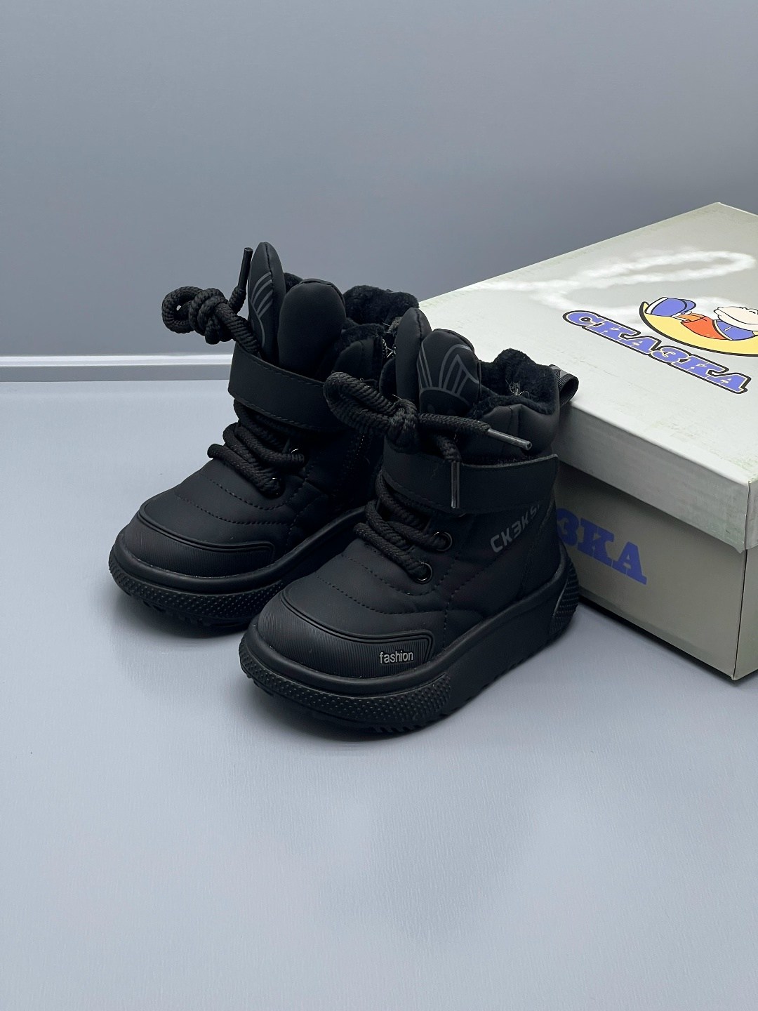 ботинки зимние детские,детские ботинки,, детская,детские дутики