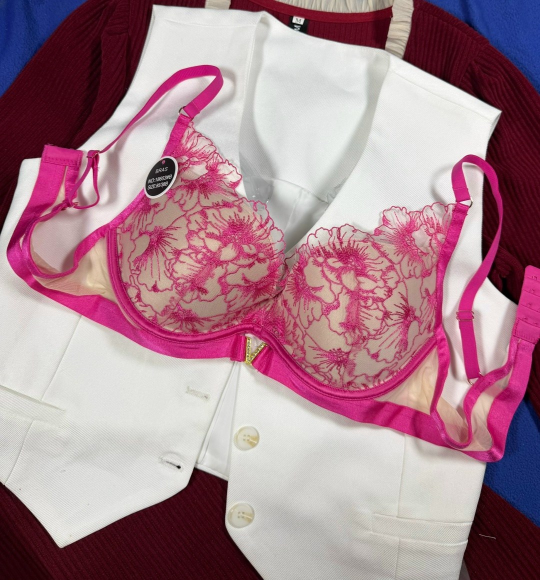 нижнее белье женское,бюстгальтер,бюстгальтер розовый,белье женское,бюстгальтер комплект