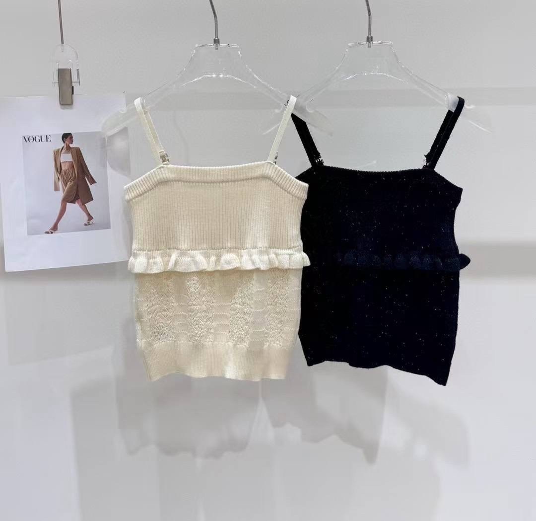 вязаные топы,вязаные майки,женские топы,топ с оборками,трикотажный топ