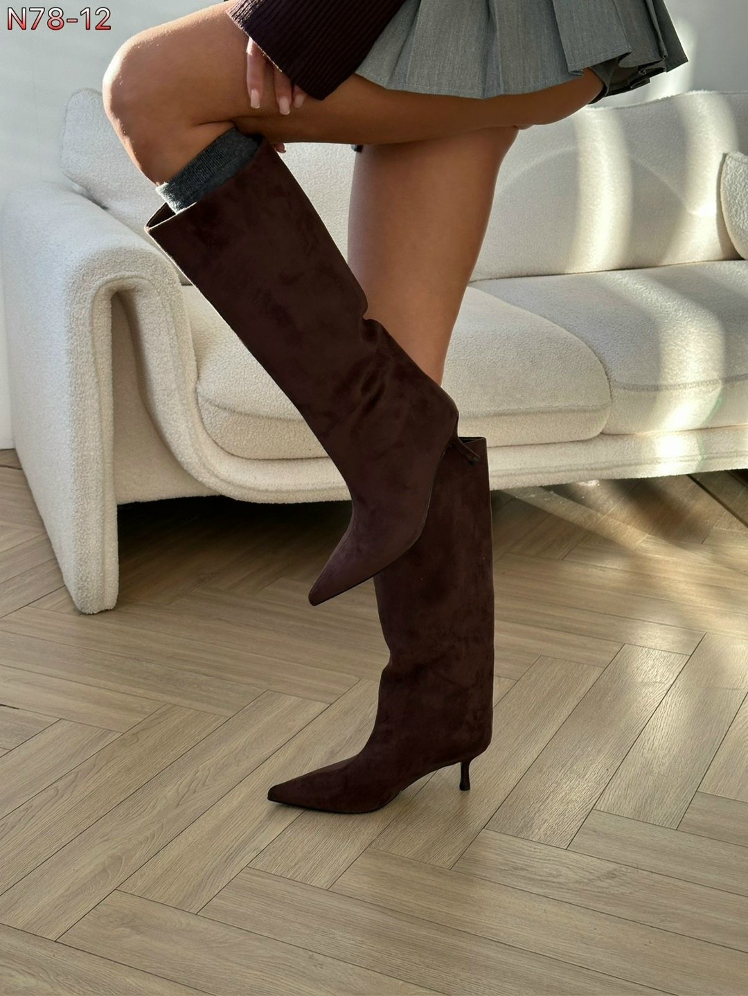 высокие сапоги,замшевые сапоги,модные сапоги,женские сапоги,демисезонные сапоги
