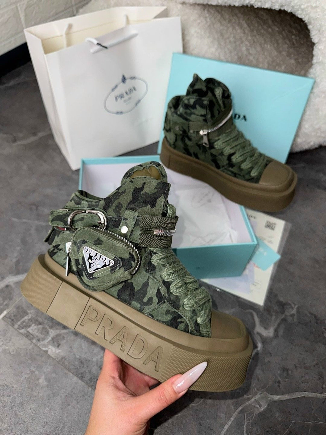 кеды prada,кеды прада,,женская ,кроссовки prada