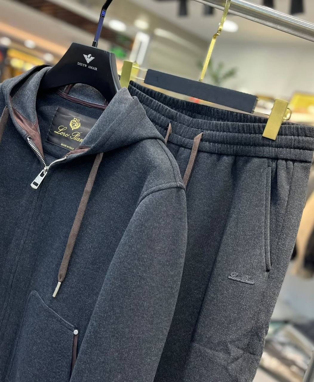 спортивный костюм brunello cucinelli,мужские спортивные костюмы,спортивные костюм,мужской спортивный костюм на флисе,спортивный костюм мужской спортивный костюм