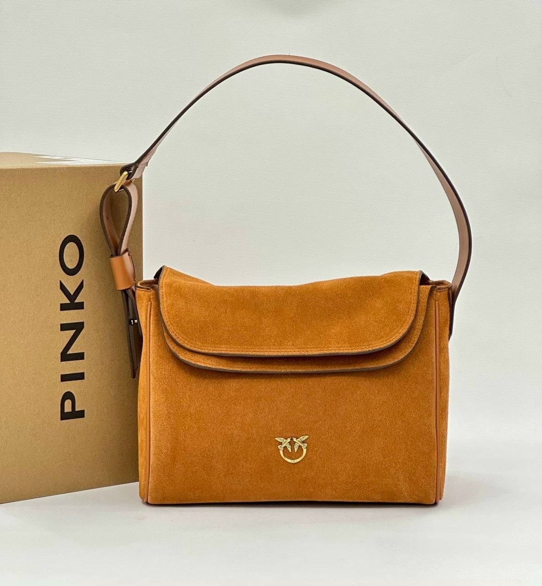 сумка пинко замшевая,замшевая сумка,сумка женская замшевая,замшевая сумка pinko,сумка