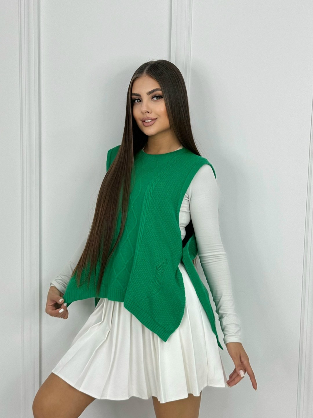 жилетка женская,жилетка вязаная,женские жилеты,вязаные жилеты,жилет женская вязаная