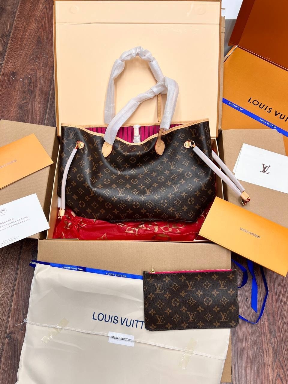 louis vuitton neverfull,cумка louis vuitton,женская сумка louis vuitton,сумка louis vuitton pochette damier,louis vuitton сумка на плечо