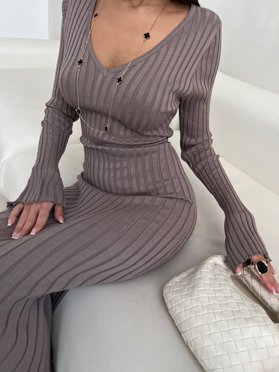 платье трикотажное лапша,платье трикотажное женское,платье трикотажное,платье лапша женское трикотажное,вязаное платье лапша