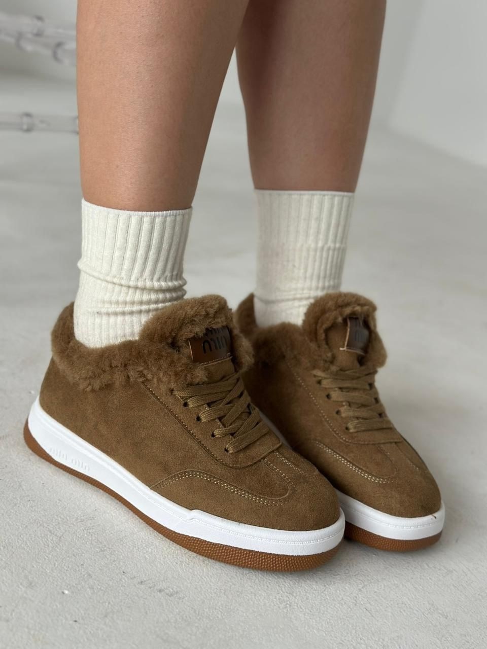 ,женская ,женские зимние кроссовки,женская зимняя ,зимняя