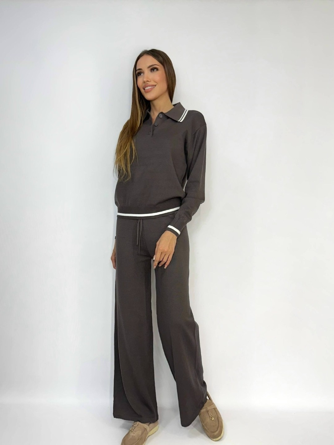 костюмы брючные,костюм с брюками,серый брючный костюм,стильные костюмы,костюм трикотажный