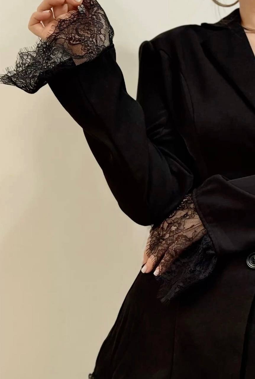 жакет с кружевом,жакет с кружевными вставками,кружевной блейзер,элегантный блейзер
