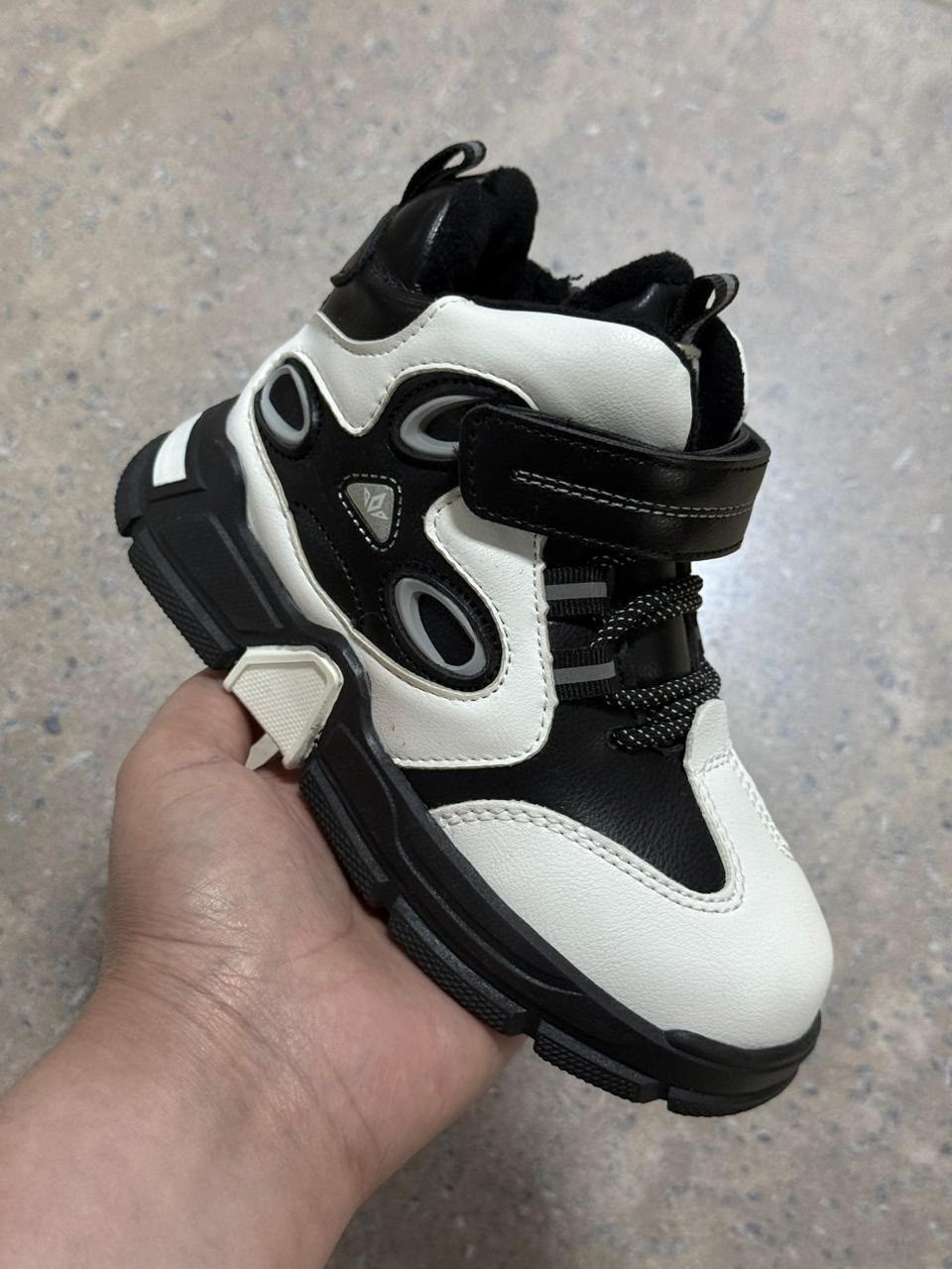 ,детские ботинки,ботинки детские зимние,зимние ботинки для мальчика,кроссовки для мальчика