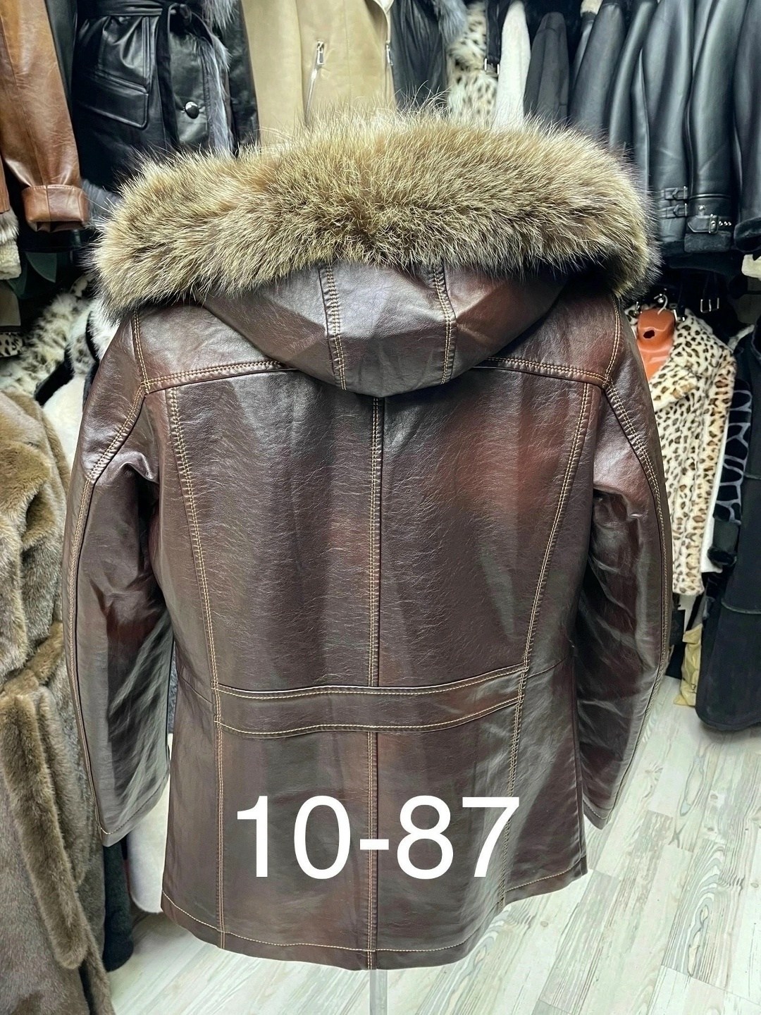 мужская кожаная куртка с мехом,кожаная куртка с волчьим мехом,куртка кожаная с мехом,куртка мужская с мехом,куртка херман кожаная с мехом волка