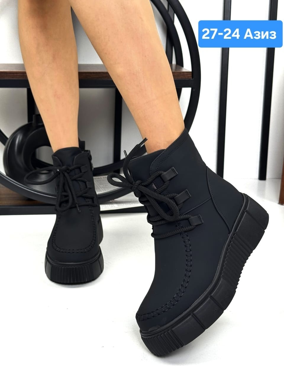 женские ботинки,,женская ,женская  зимняя,дутики женские