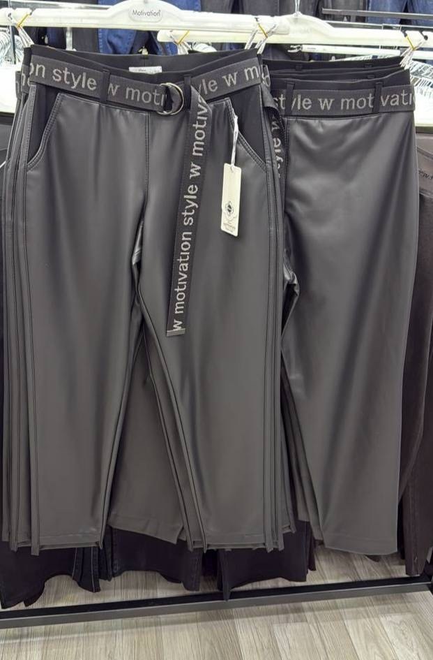 женские брюки,брюки из эко кожи,классические женские брюки,женские брюки большие размеры,брюки стиль