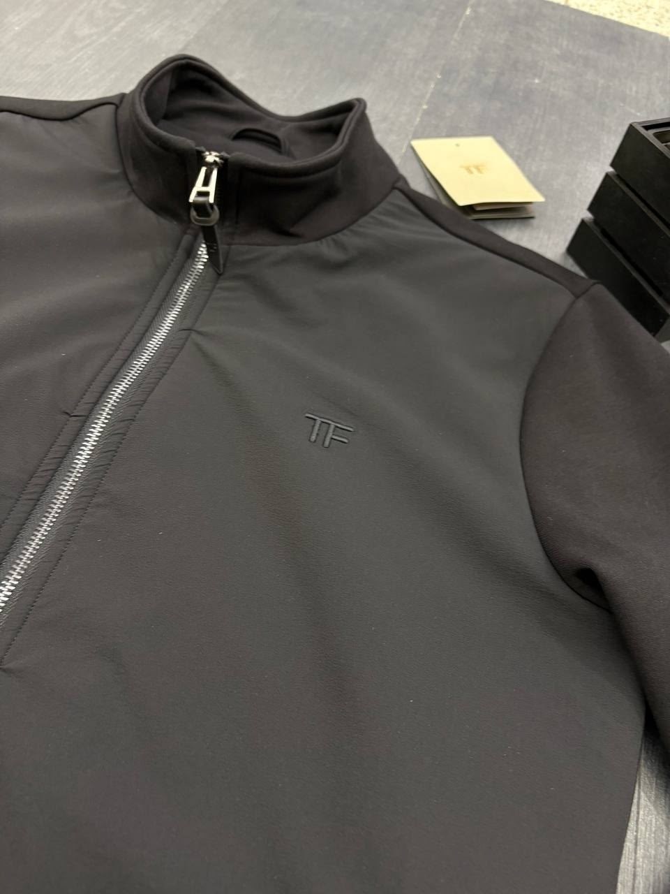 спортивный костюм brunello cucinelli,спортивные костюмы мужские,спортивные костюм,спортивный костюм armani,спортивный костюм дольче габбана мужской