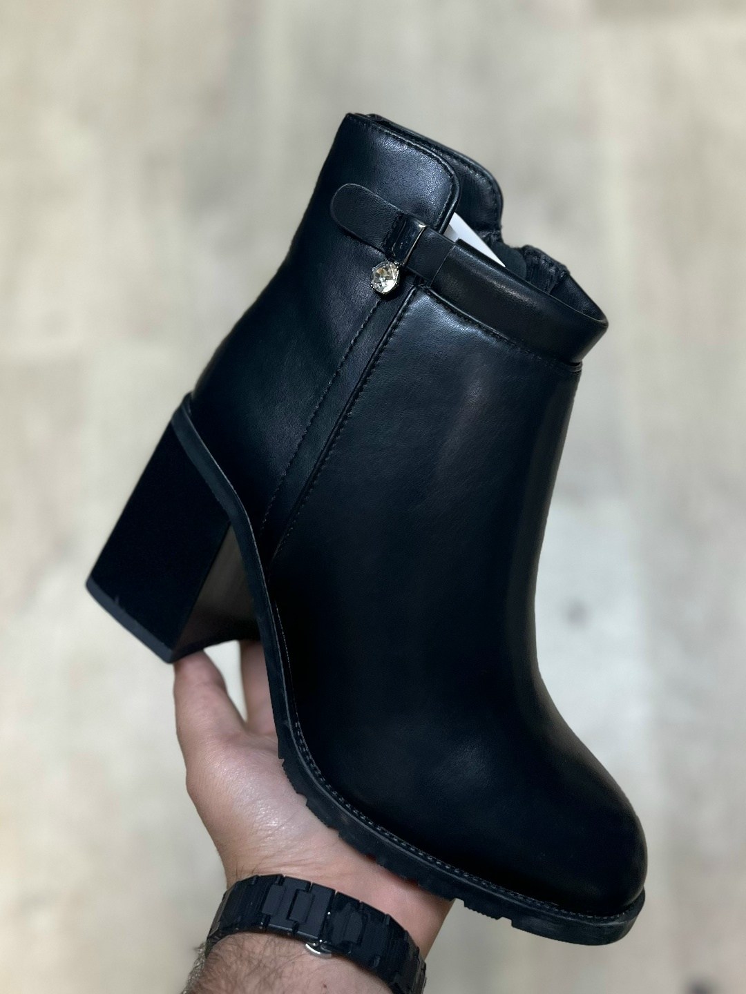 ,ботинки женские,женская ,обуви,женские ботильоны