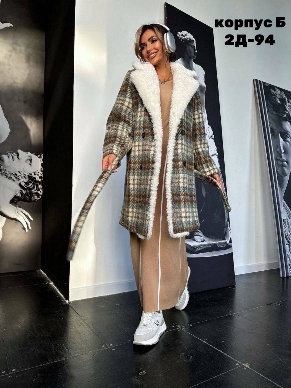 модное пальто,пальто в клетку,стильное пальто,теплое пальто