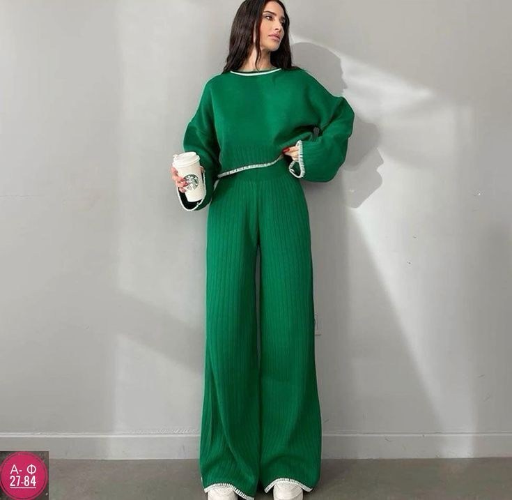 женский трикотажный костюм из двух предметов,модные костюмы,трикотажные костюмы,костюм с брюками,костюмы женские