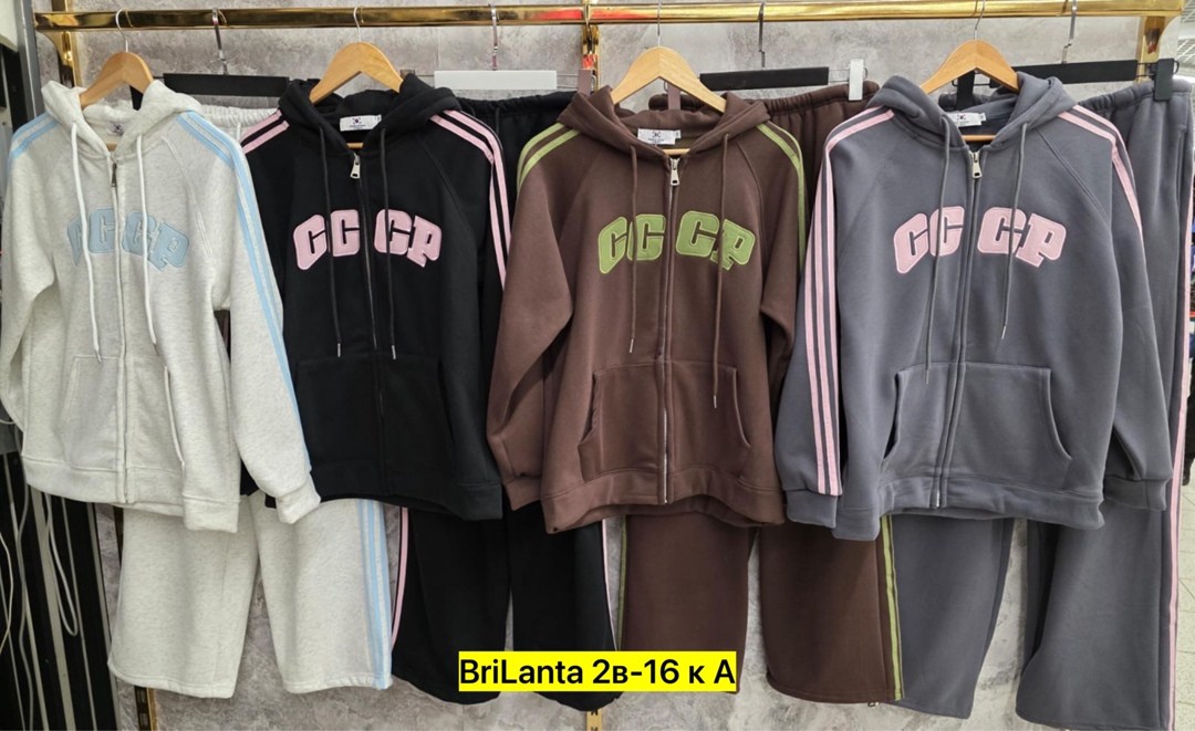 костюмы спортивные женские,спортивные костюм,костюм спортивные женские костюмы,модные костюмы,спортивный костюм спортивные костюмы