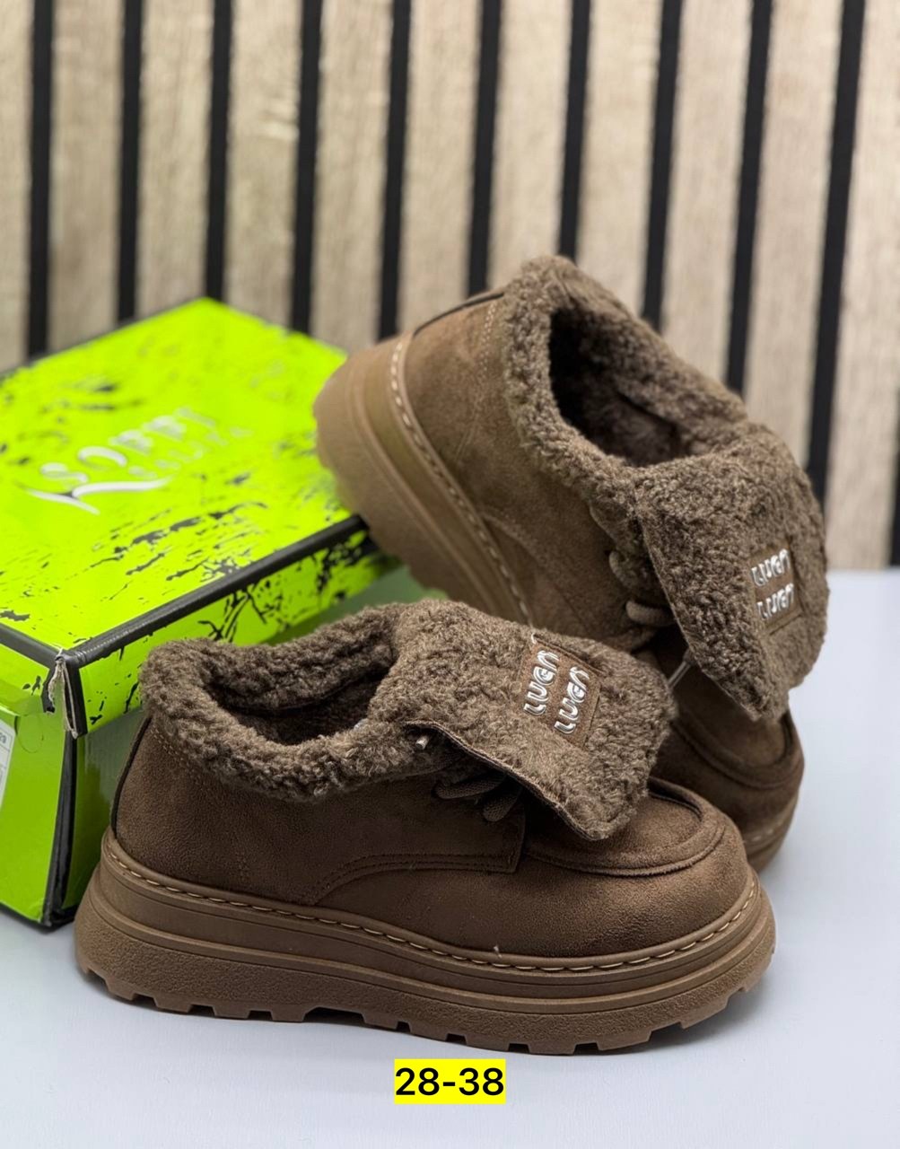 ,женская зимняя ,ботинки модные,повседневные кроссовки,женские кроссовки