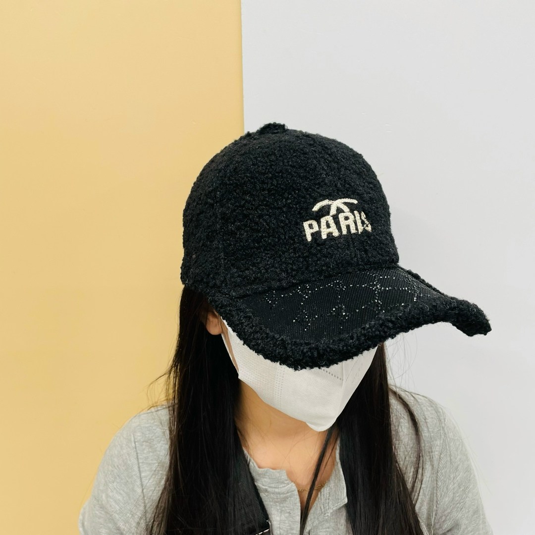 теплая кепка,бейсболка женская,зимняя бейсболка,бейсболка меховая,теплая бейсболка