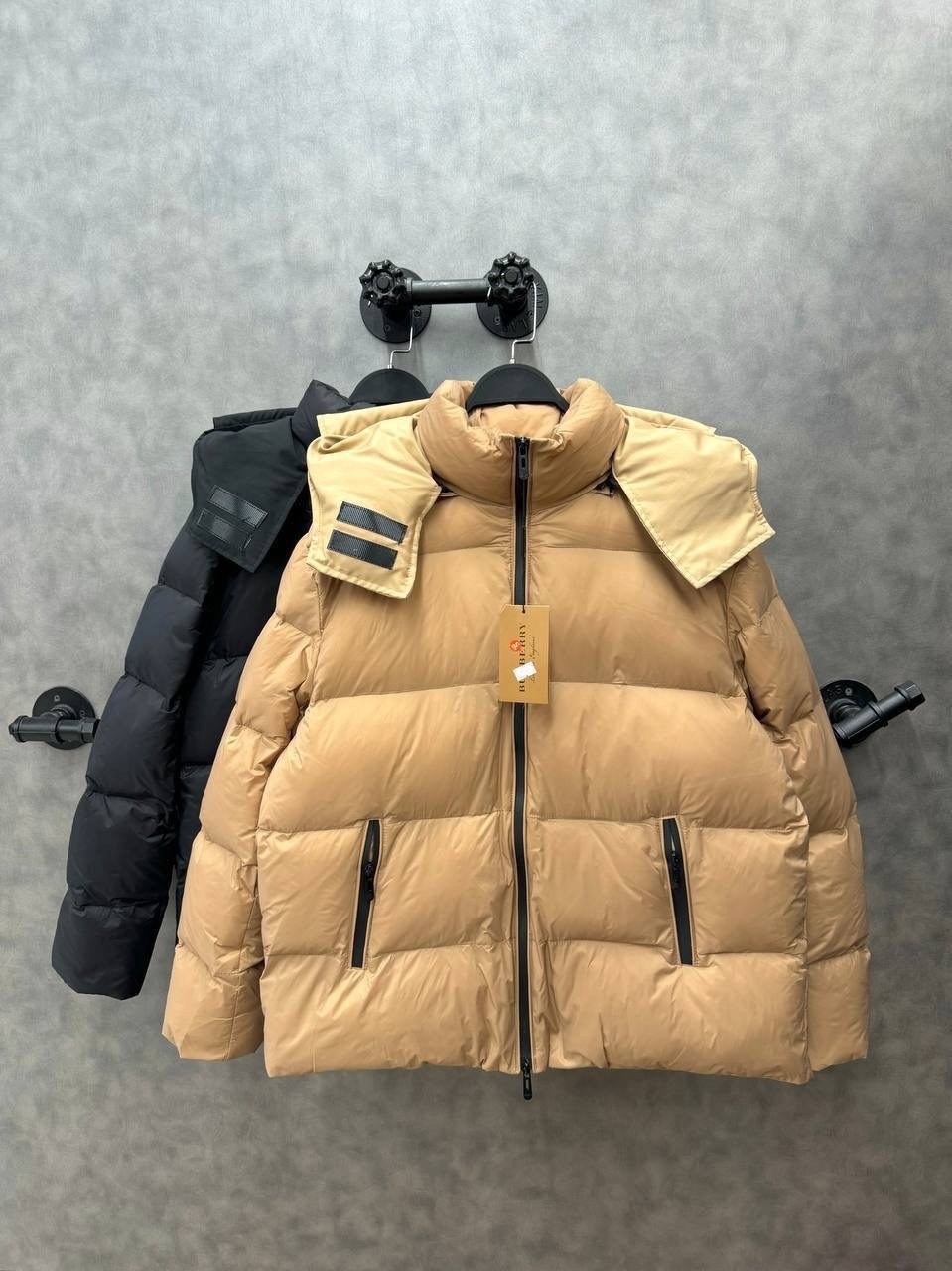 пуховик фенди женский,пуховик burberry,пуховик burberry женский,стильные пуховики,стильный теплый пуховик