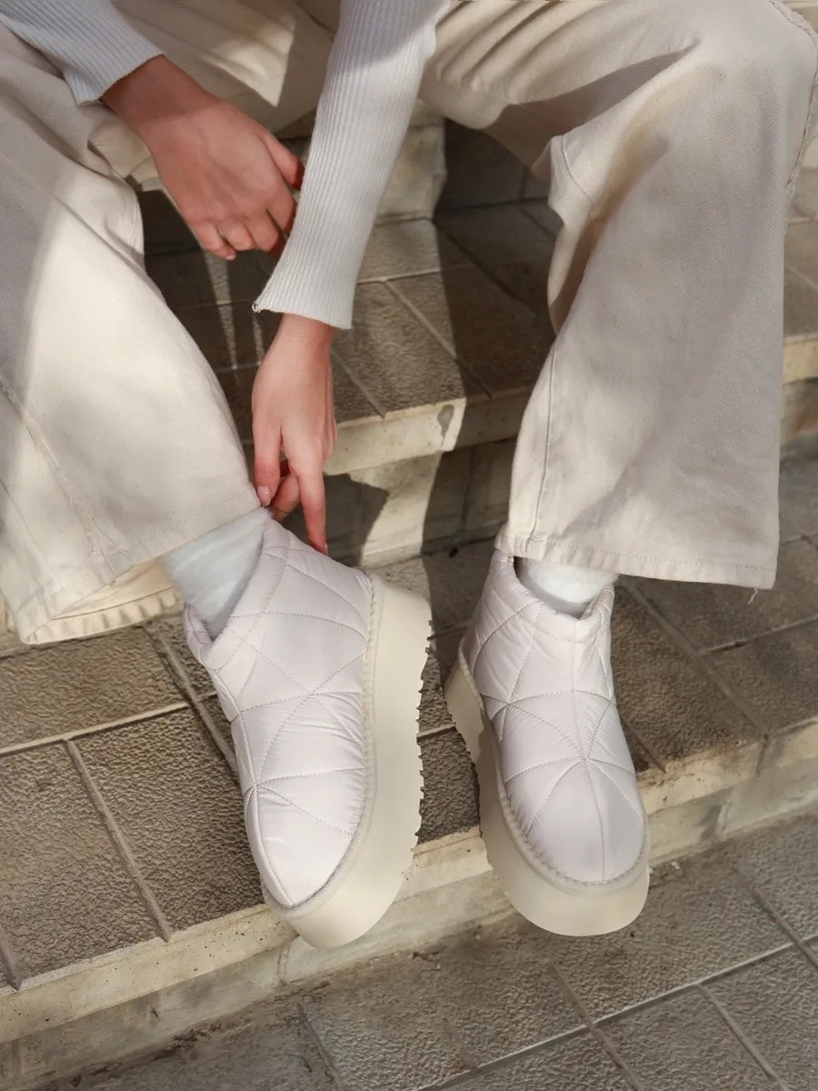 женские угги, дутики,дутики женские,угги дутики женские короткие на высокой платформе,женские зимние угги