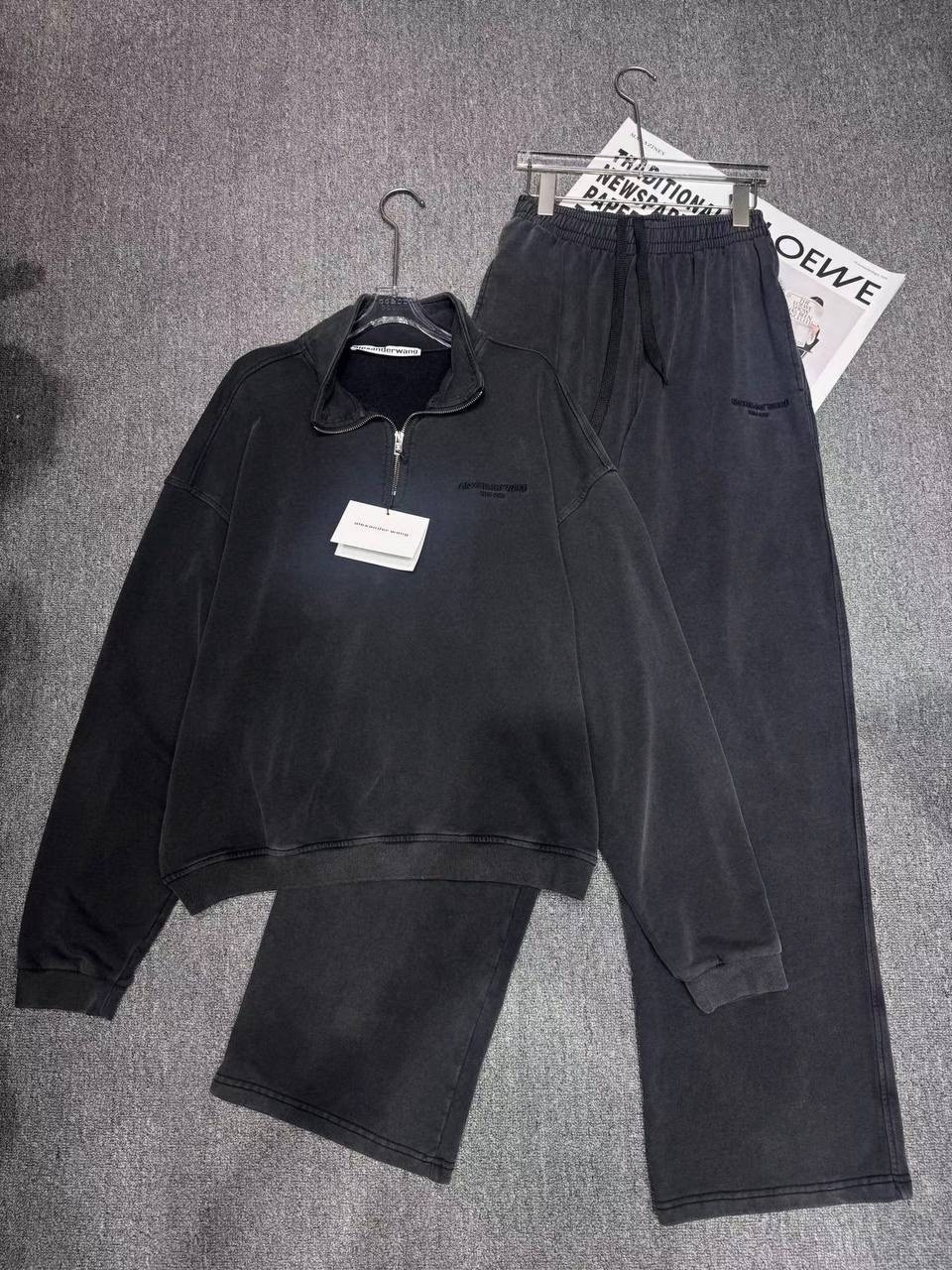 костюм на флисе,cпортивный костюм женский на флисе,стильные костюмы,костюм женский на флисе,флисовые костюмы