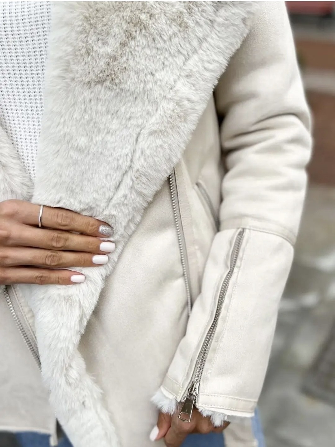 дубленка женская,белая дубленка,стильная дубленка,женская дубленка зимняя,дубленка короткая