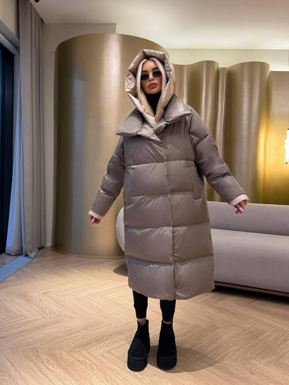 длинные пуховики,женские пуховики,женский длинный пуховик с капюшоном,пуховик повседневный,модные пуховики