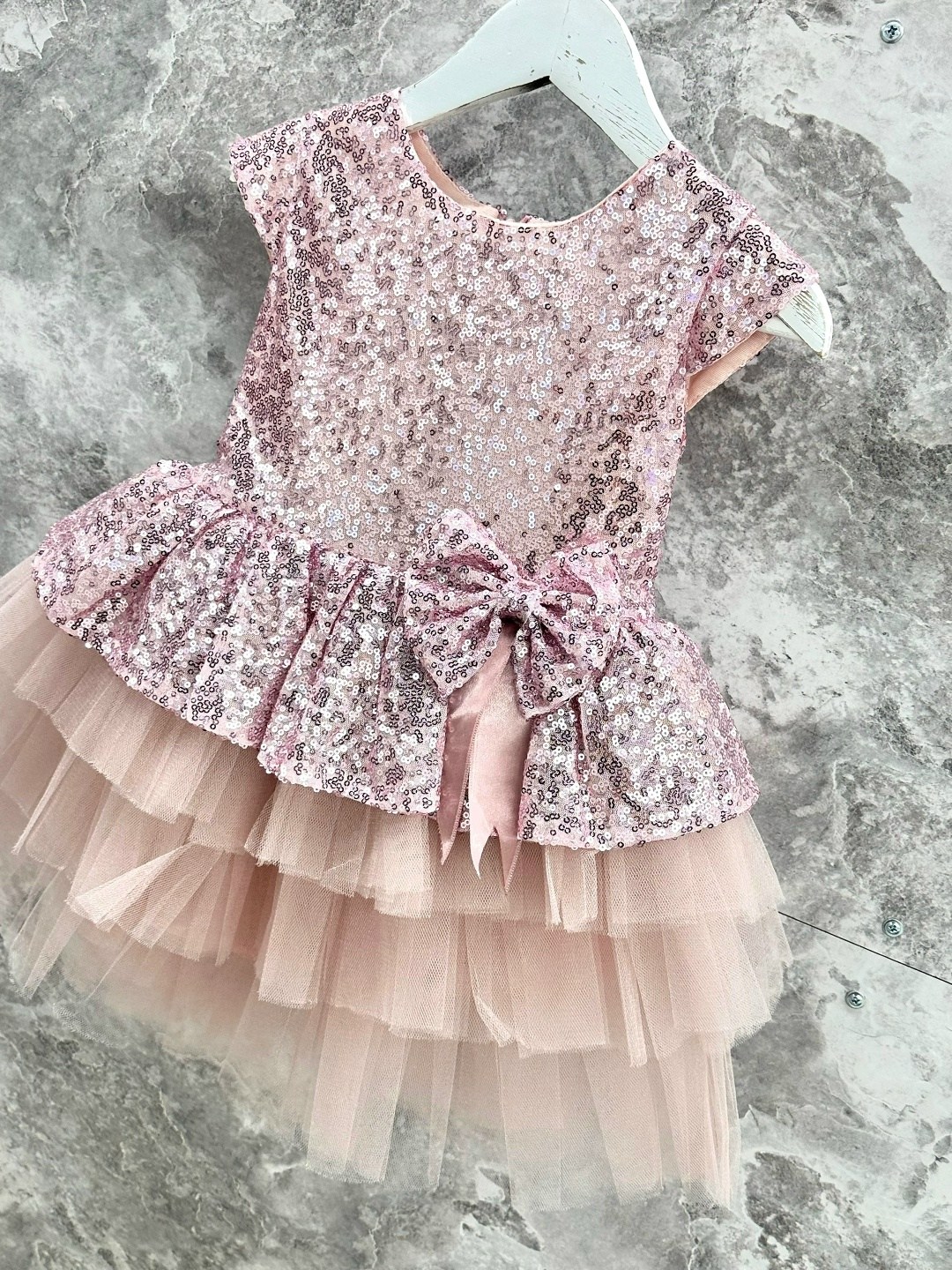 платье праздничное,нарядное платье,платье для девочки пышное,детская платье,платье на девочку