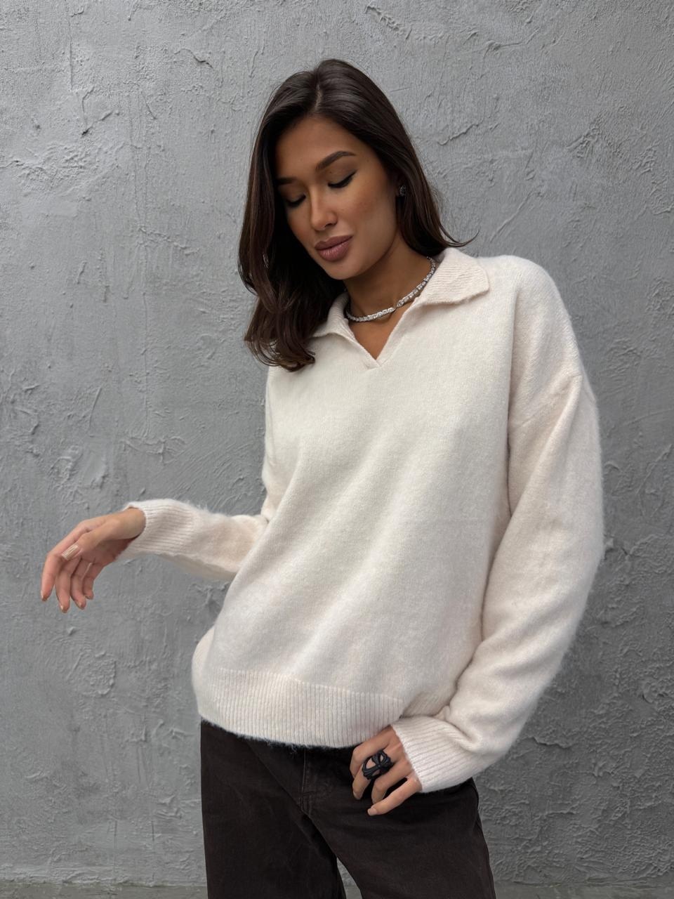 джемпер молочный,свитер кофта,свитер джемпер,женская кофта,свитер повседневный