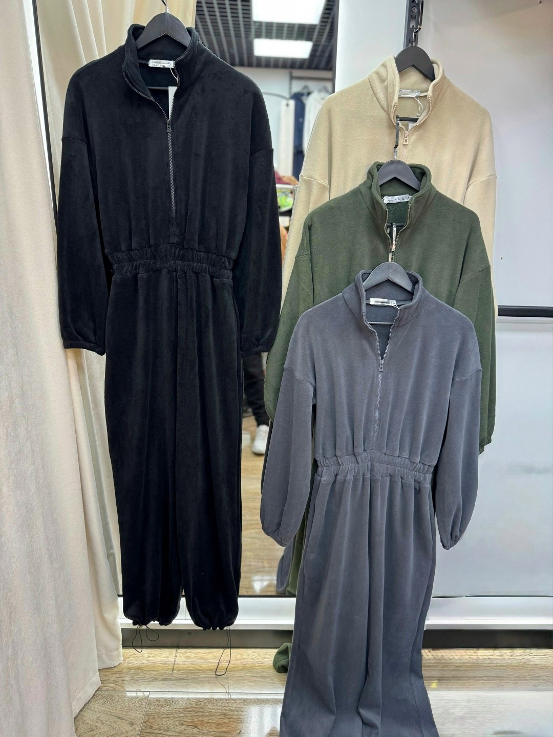 стильные костюмы,женские спортивные костюмы,костюм бежевый,костюм женский на флисе,cпортивный костюм женский на флисе