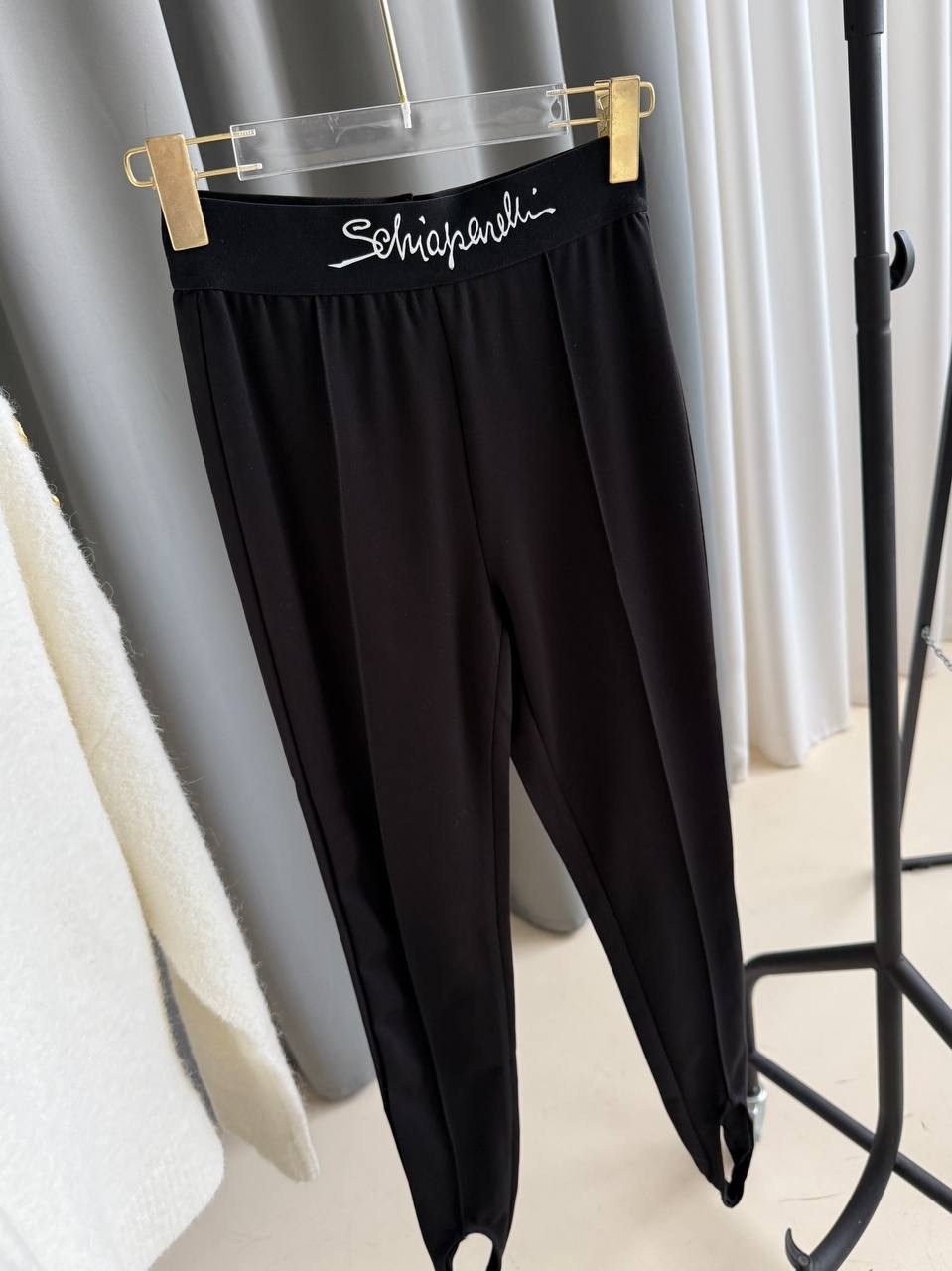 брюки трикотажные,легинсы со штрипками,повседневные брюки,брюки женские,женские легинсы