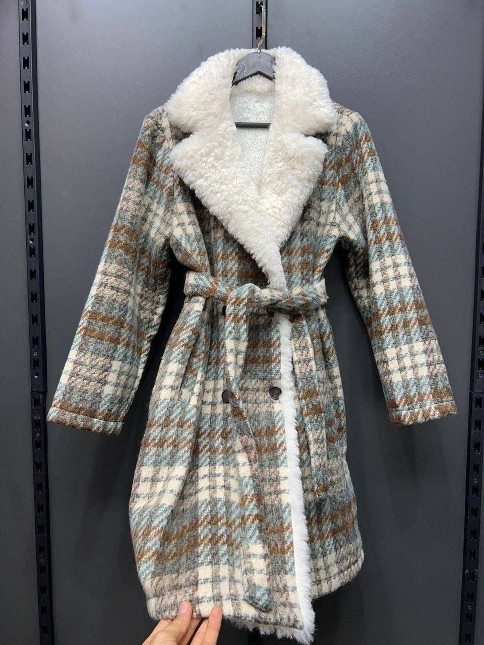 модное пальто,пальто в клетку,стильное пальто,теплое пальто