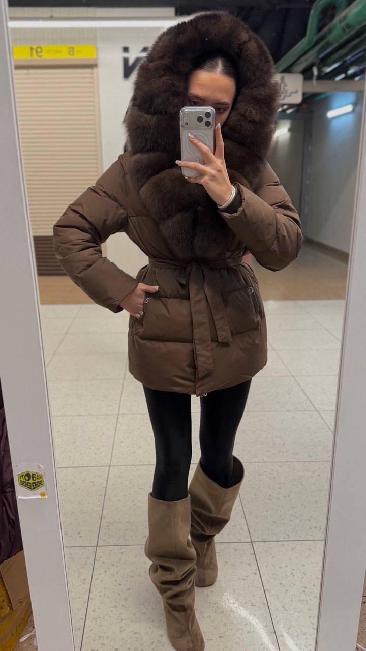 пуховики с натуральным мехом,пуховики с мехом,пуховик с натуральным мехом женский,пуховик женский,зимняя куртка пуховик