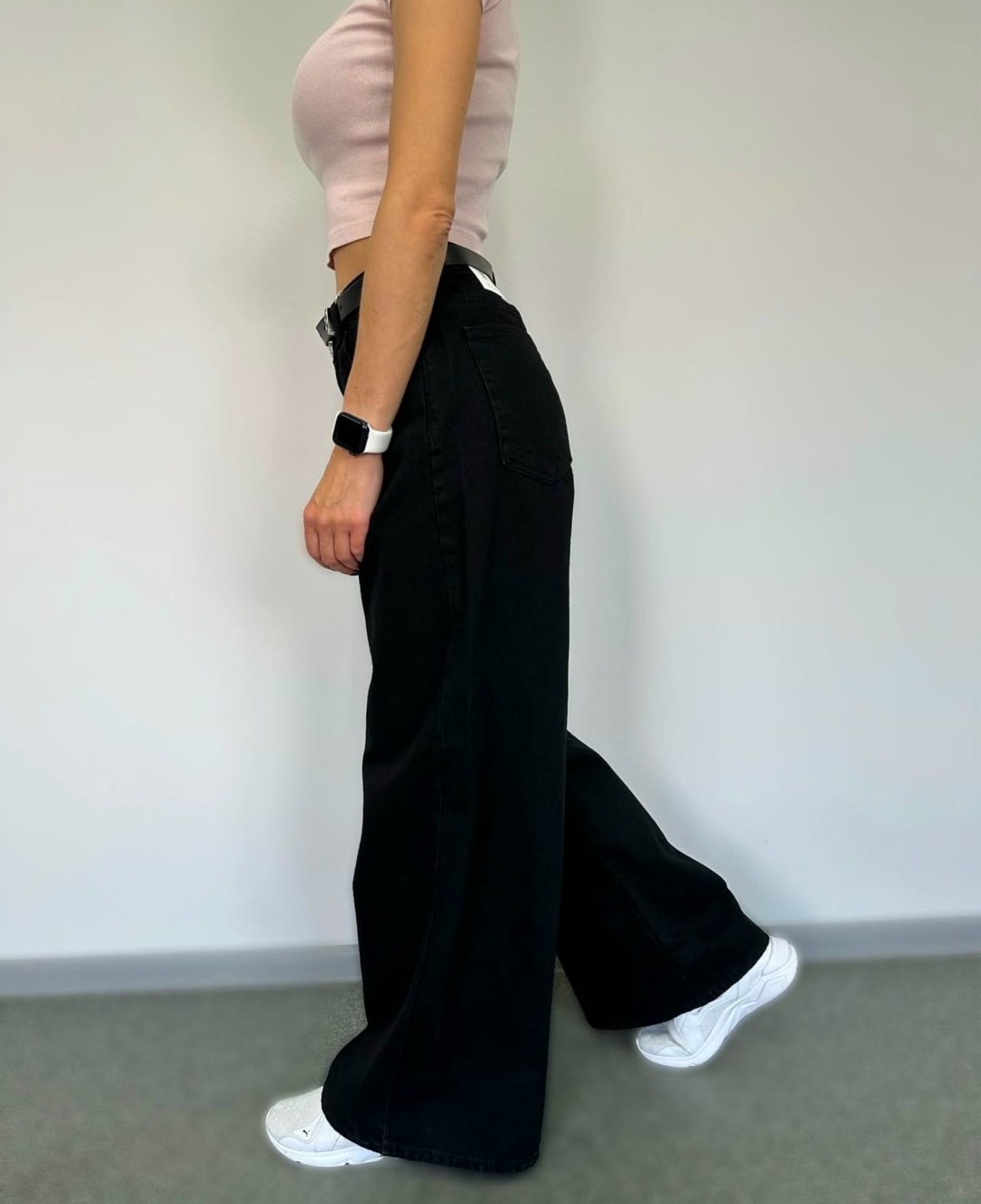 джинсы женские,брюки джинсы,широкие джинсы,широкие черные джинсы,джинсы повседневные